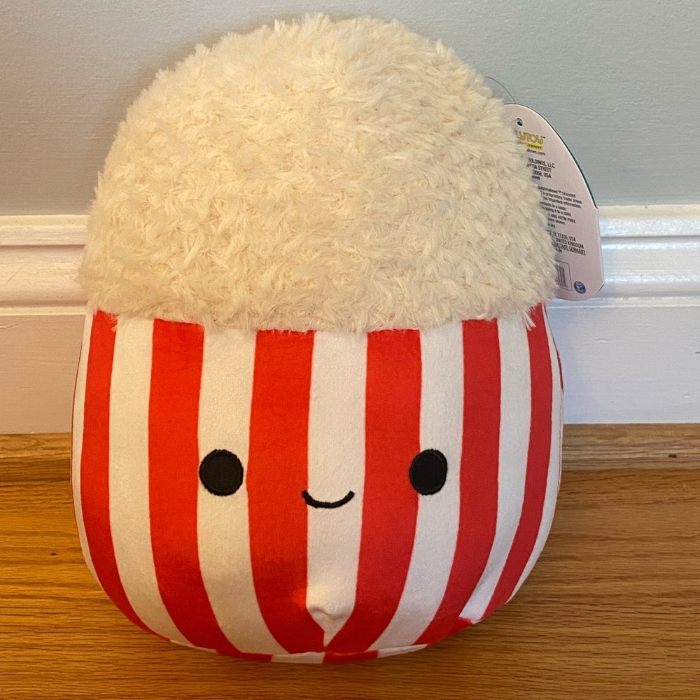 Size Medium Popcorn Squishmallow new with tags